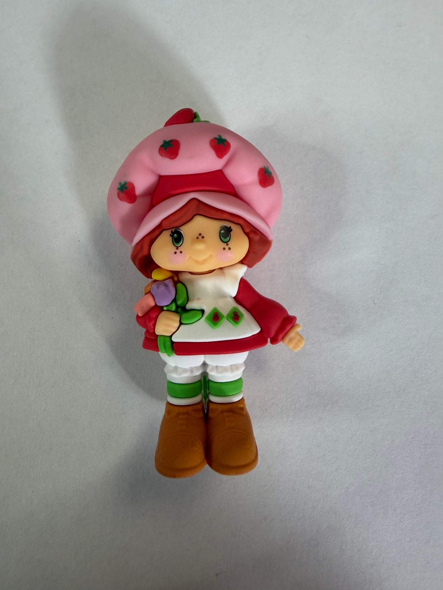 Pen topper silicone Strawberry girl with flowers