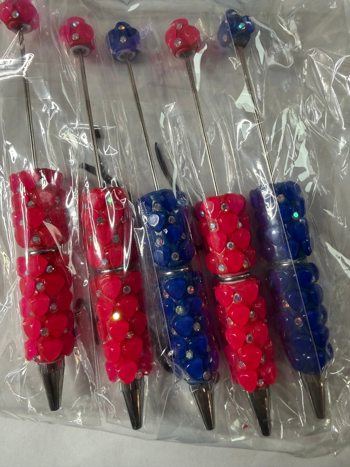 Beadable pen just the one Neon color hearts