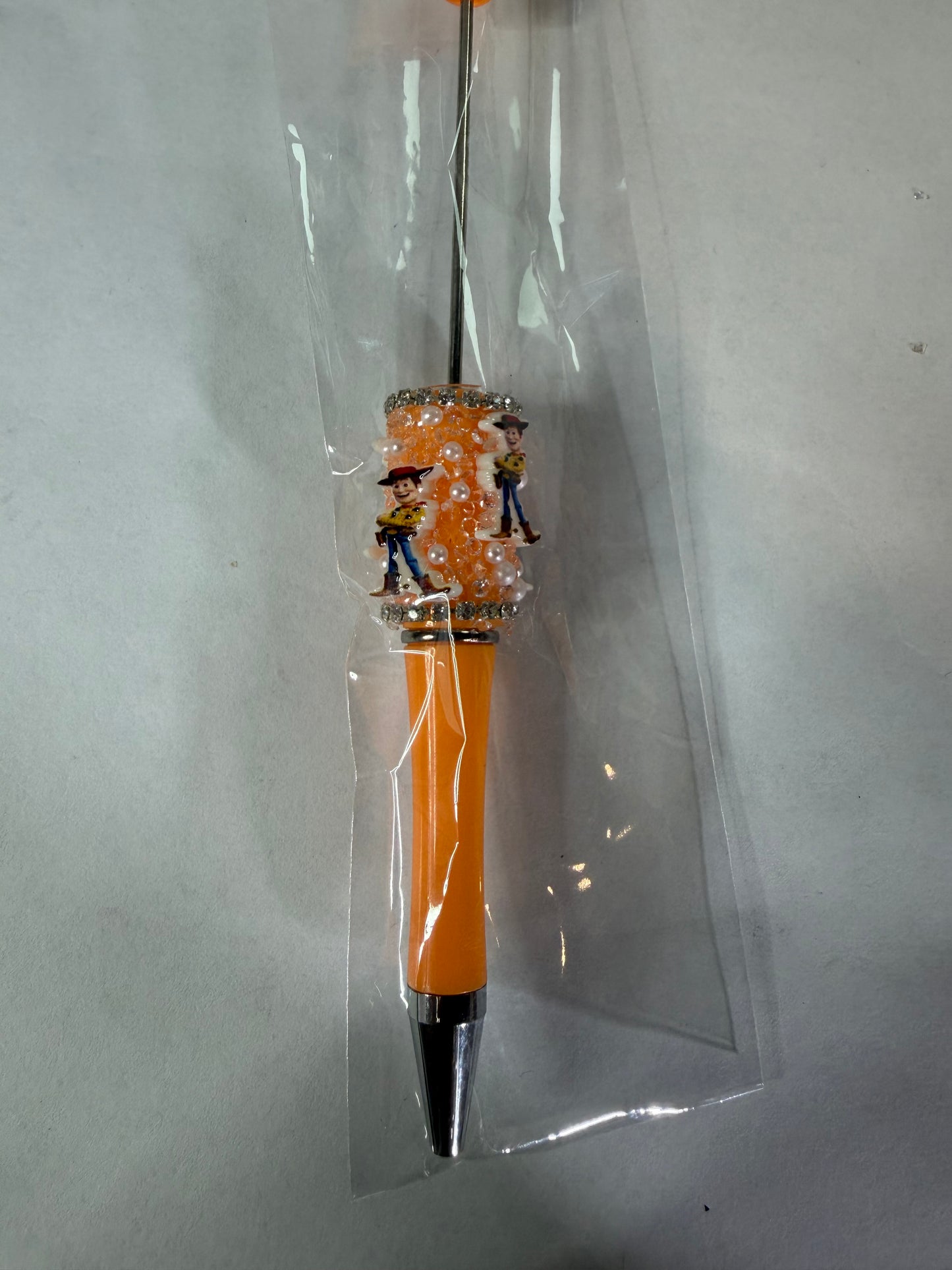 Beadable pen just the pen Half done Buzz