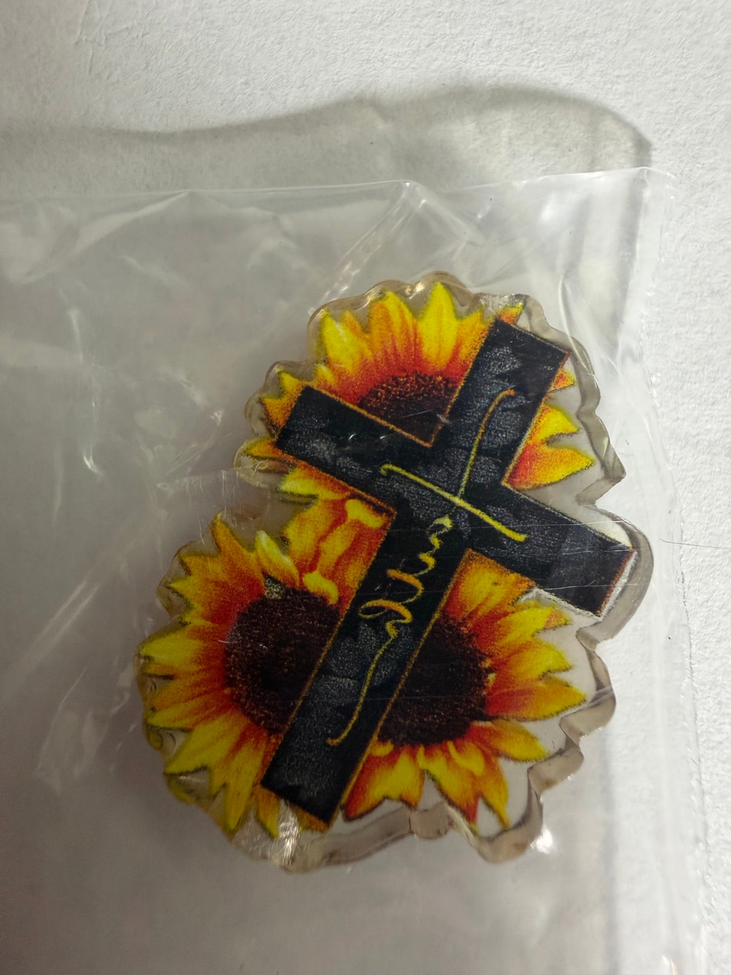 Acrylic focal Cross sunflower faith