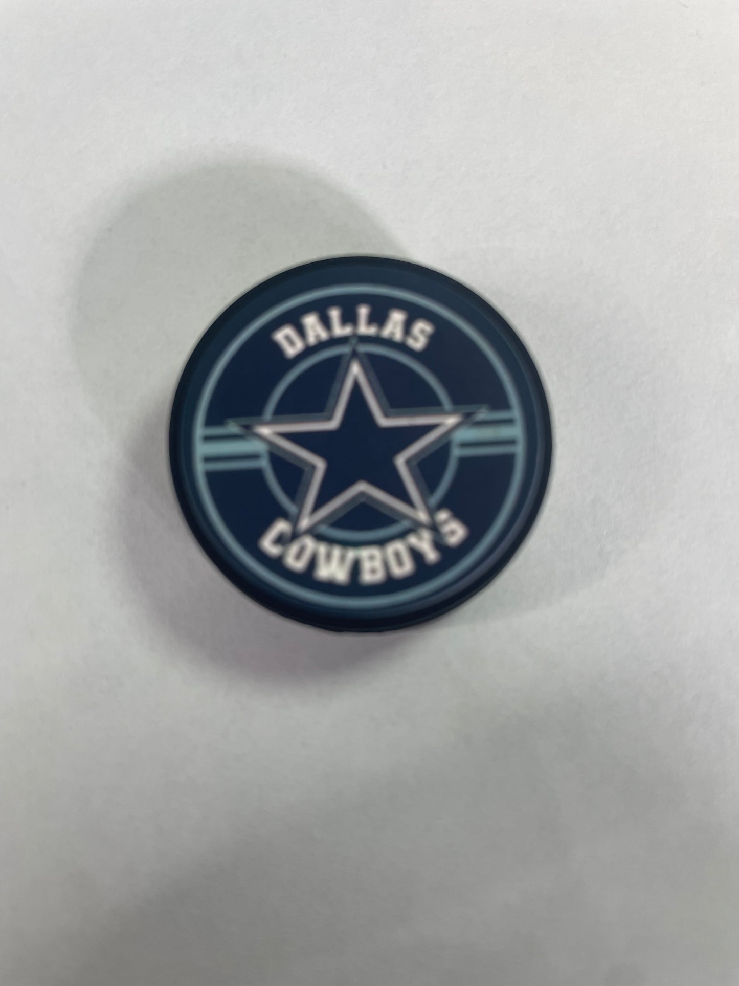 Focal 2d round Dallas cowboys