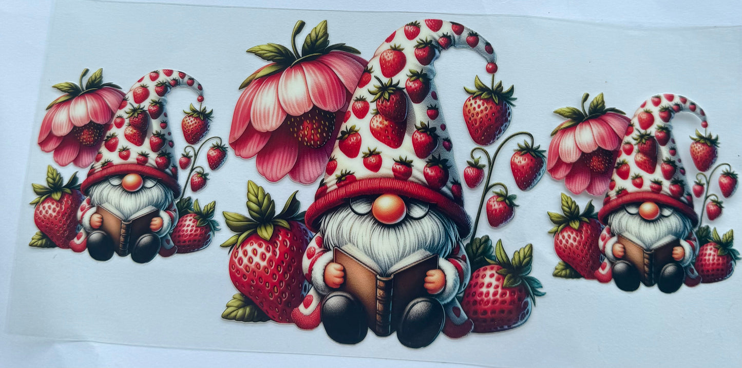 Cup wraps uvdtf gnomes with strawberry’s