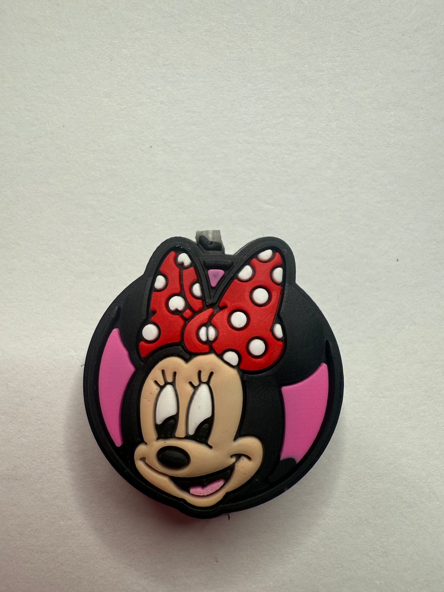 Focal 2d Mickey or Minnie circle heads