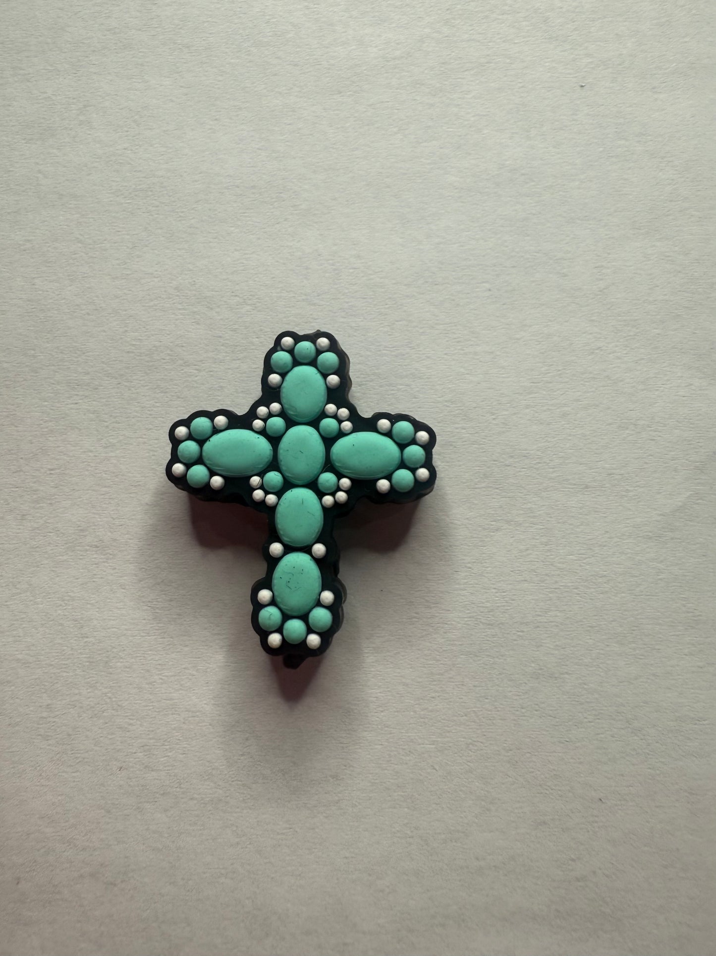 Focal 2d a jeweled cross