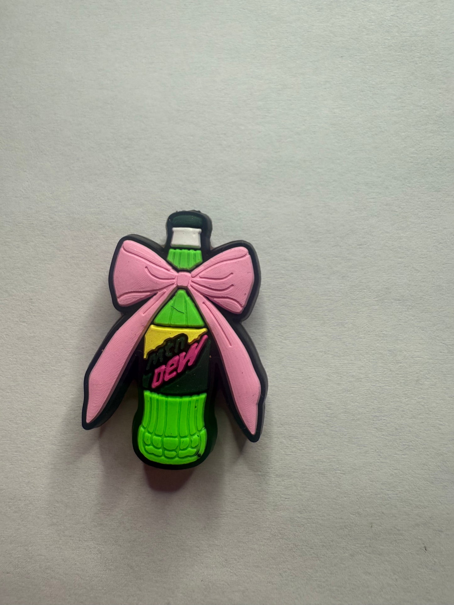 Focal 2d Mt dew with pink bow