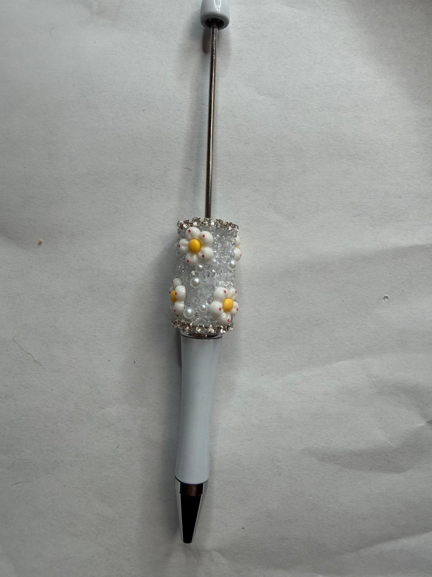 Beadable pens just the pen Half done white daisy
