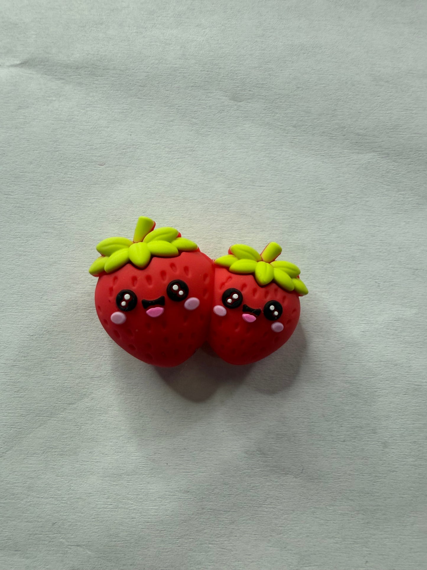 Focal 3d strawberry twins