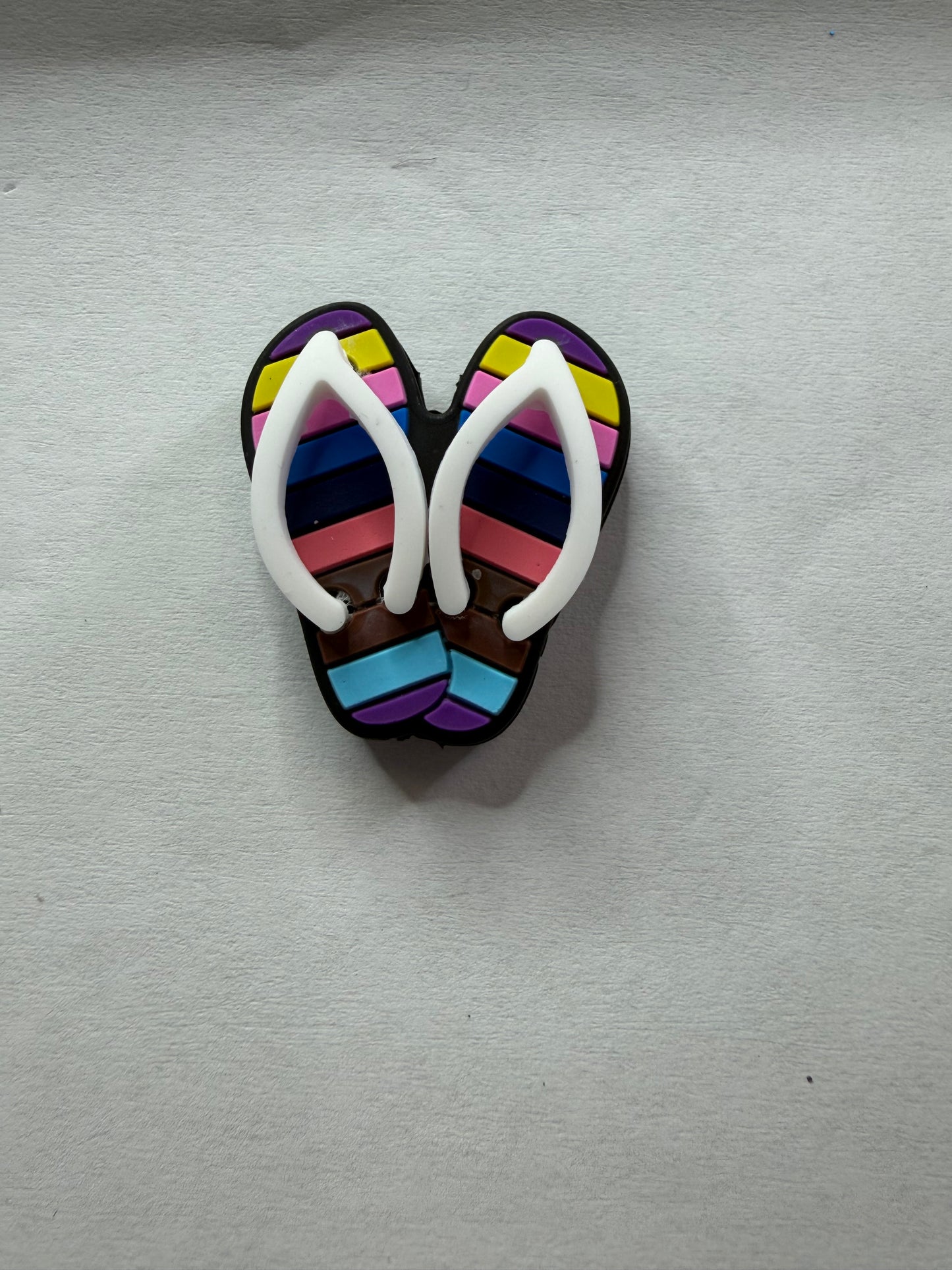 Focal 3d flip flops rainbow white strap