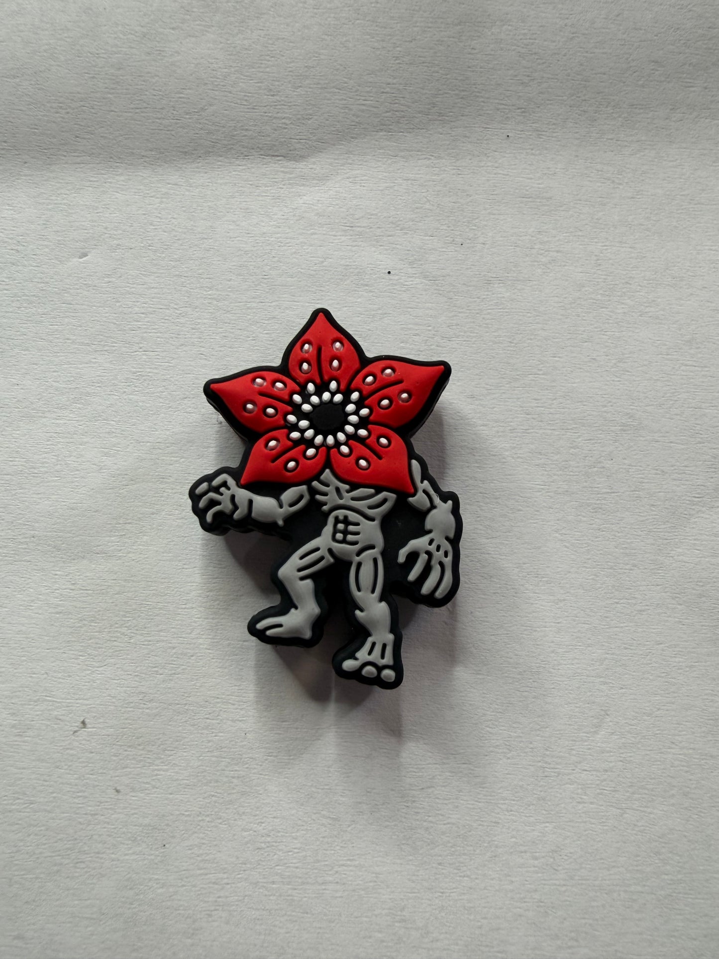 Focal 2d stranger things flower