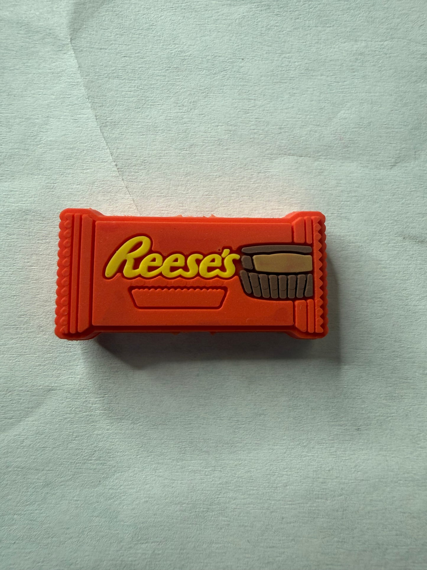 Focal 2d Reese candy