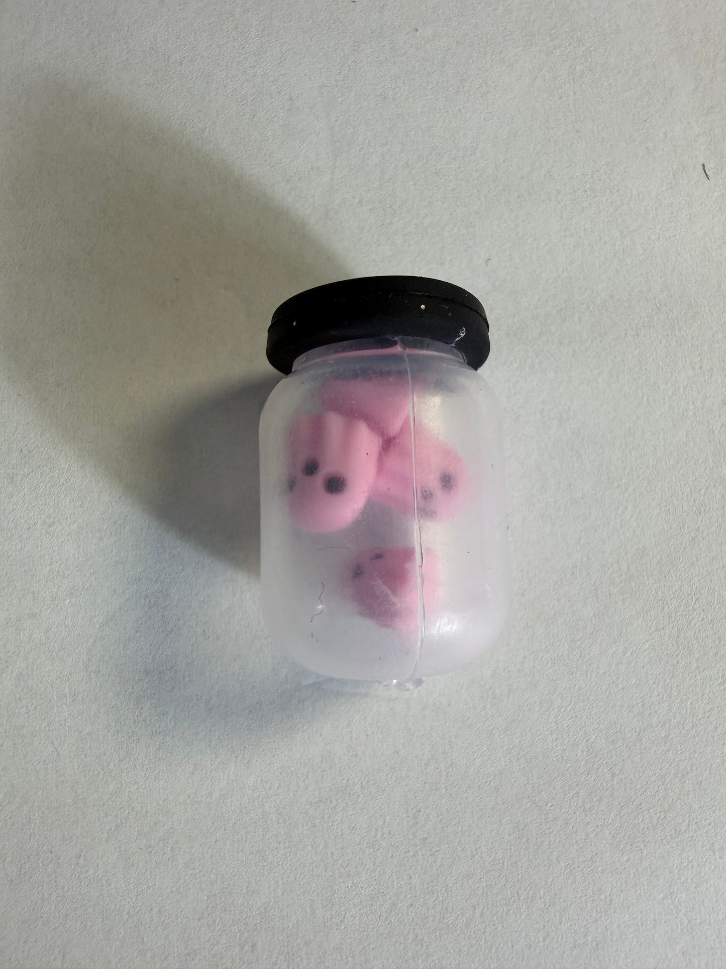 Focal 3d shaker jar with pink ghost inside