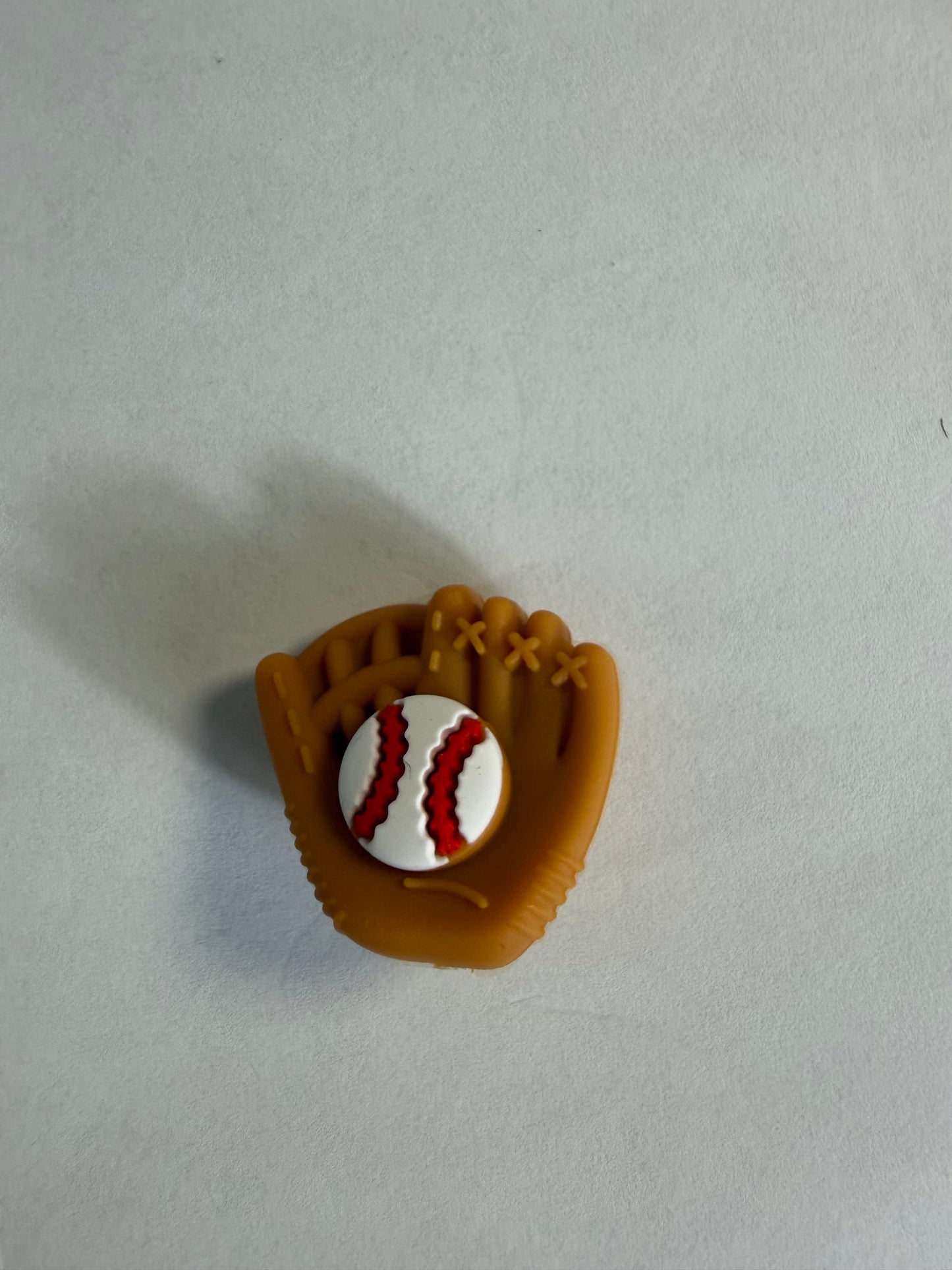 Focal 3d baseball glove