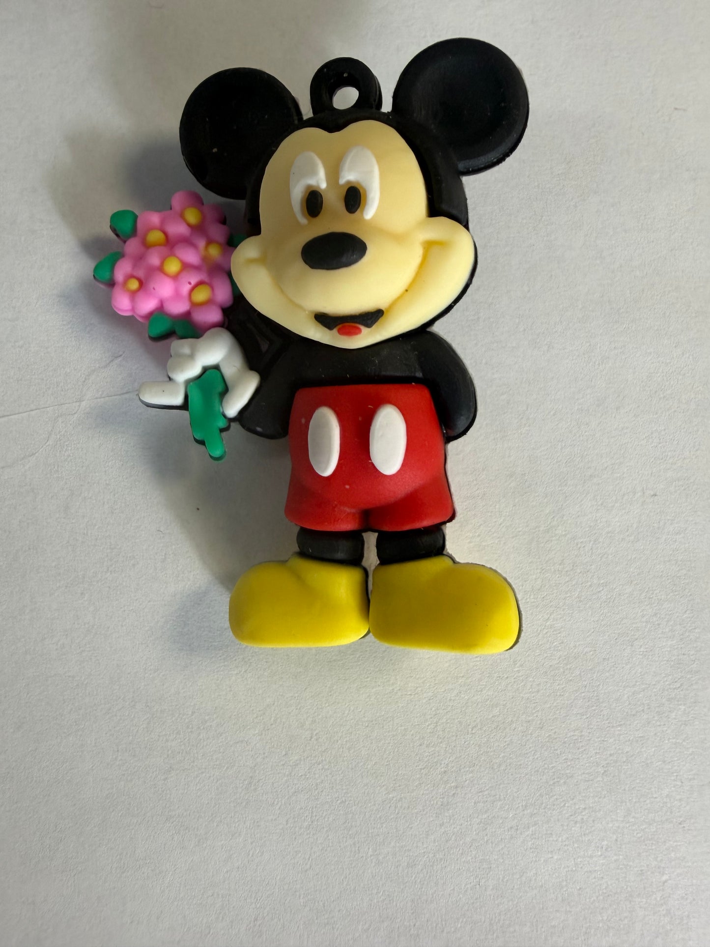 Pen topper silicone Boy mouse holding flowers