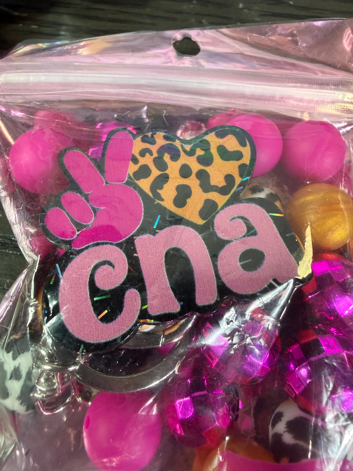 Bead kit Cna badge reel