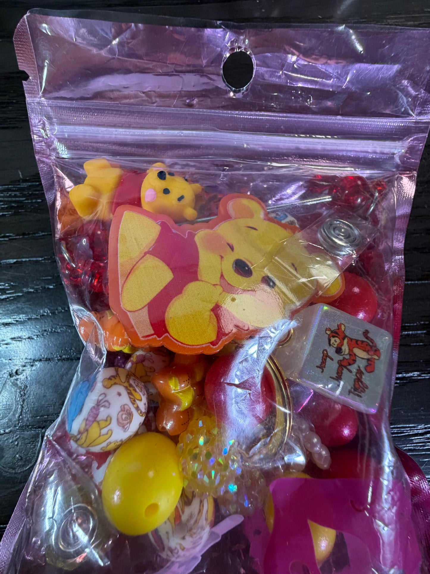 Bead kit Pooh badge reel