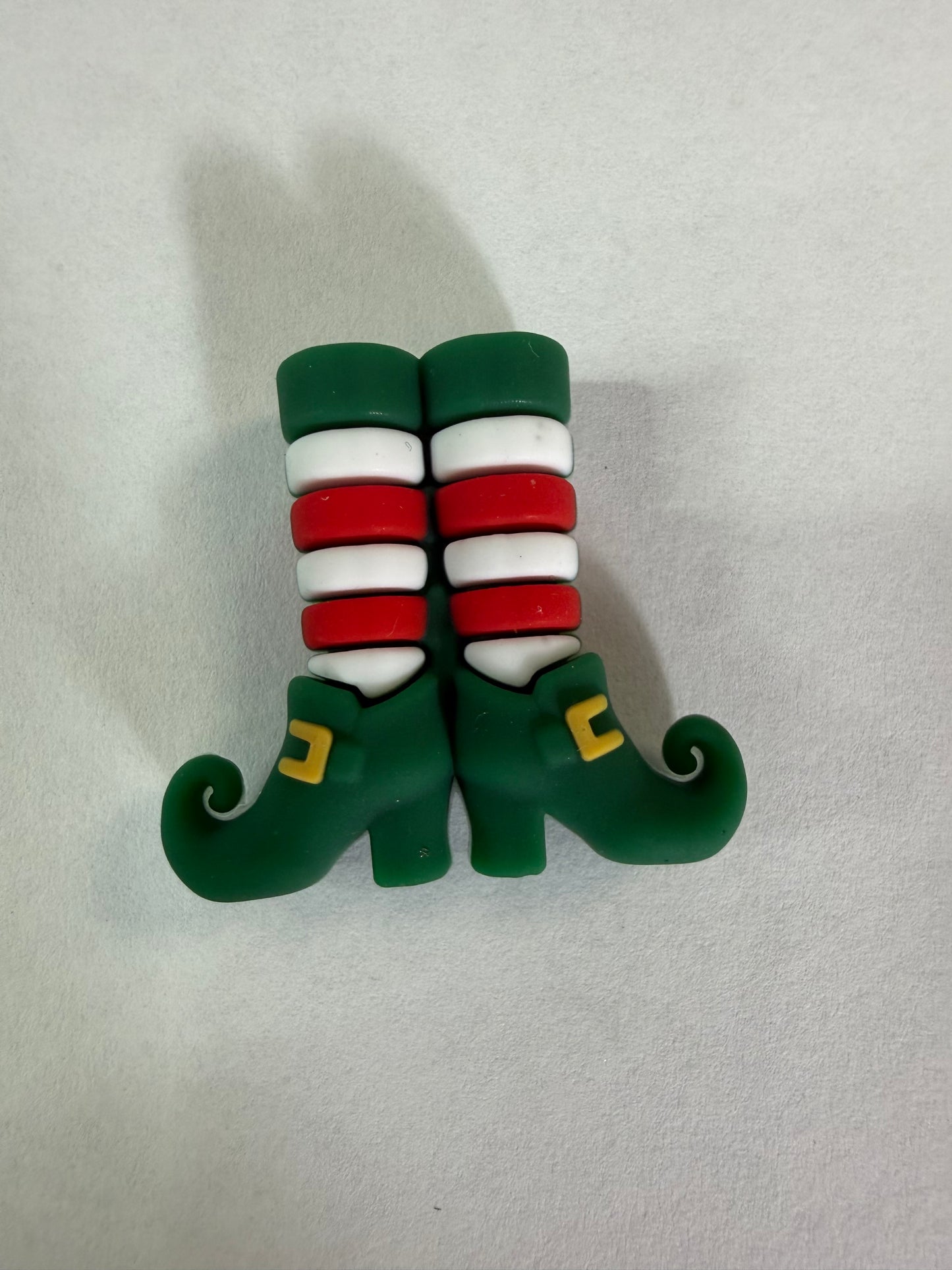 Focal 3d elf feet