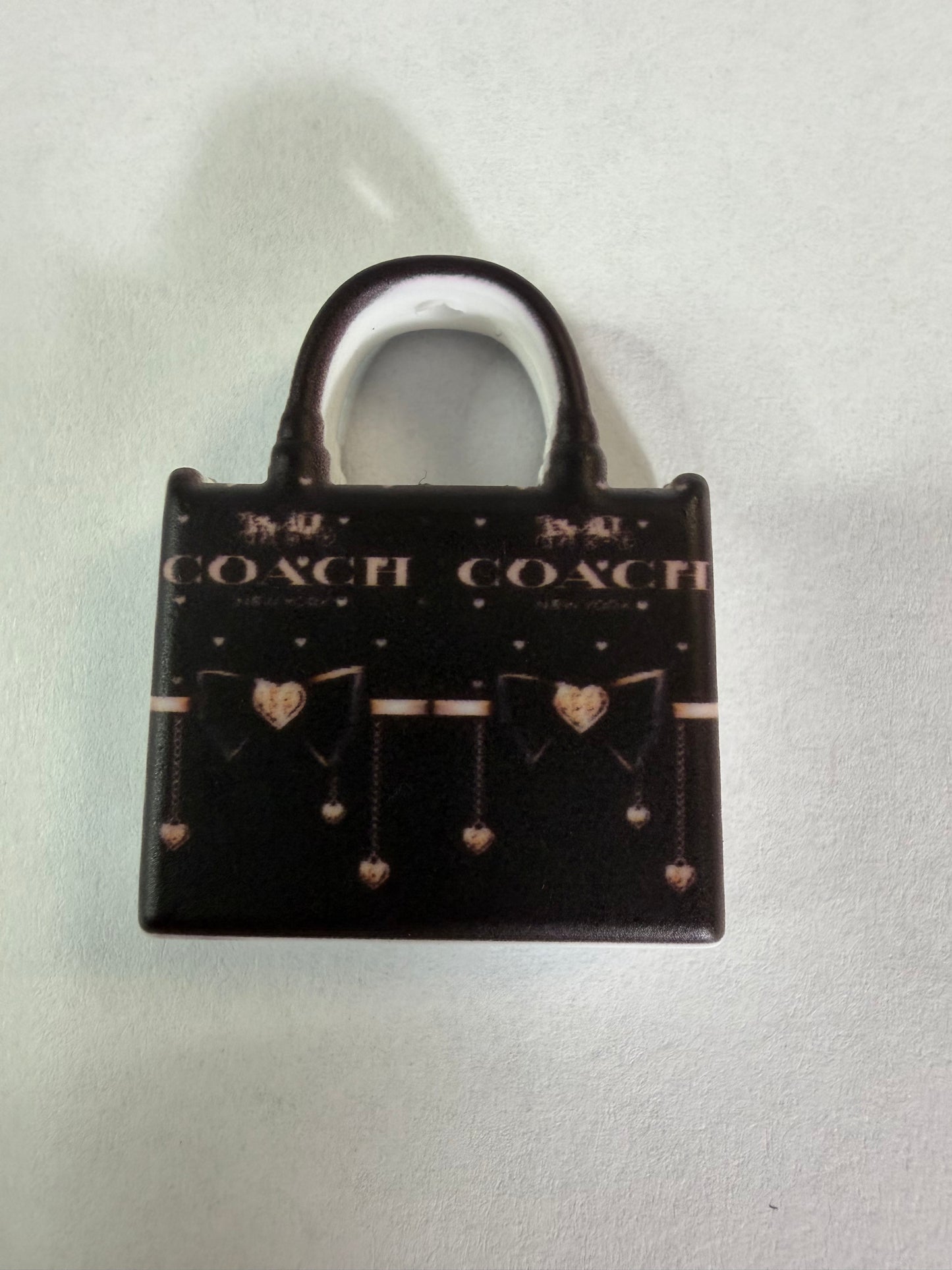 Focal 2d coach purse with heart and bow