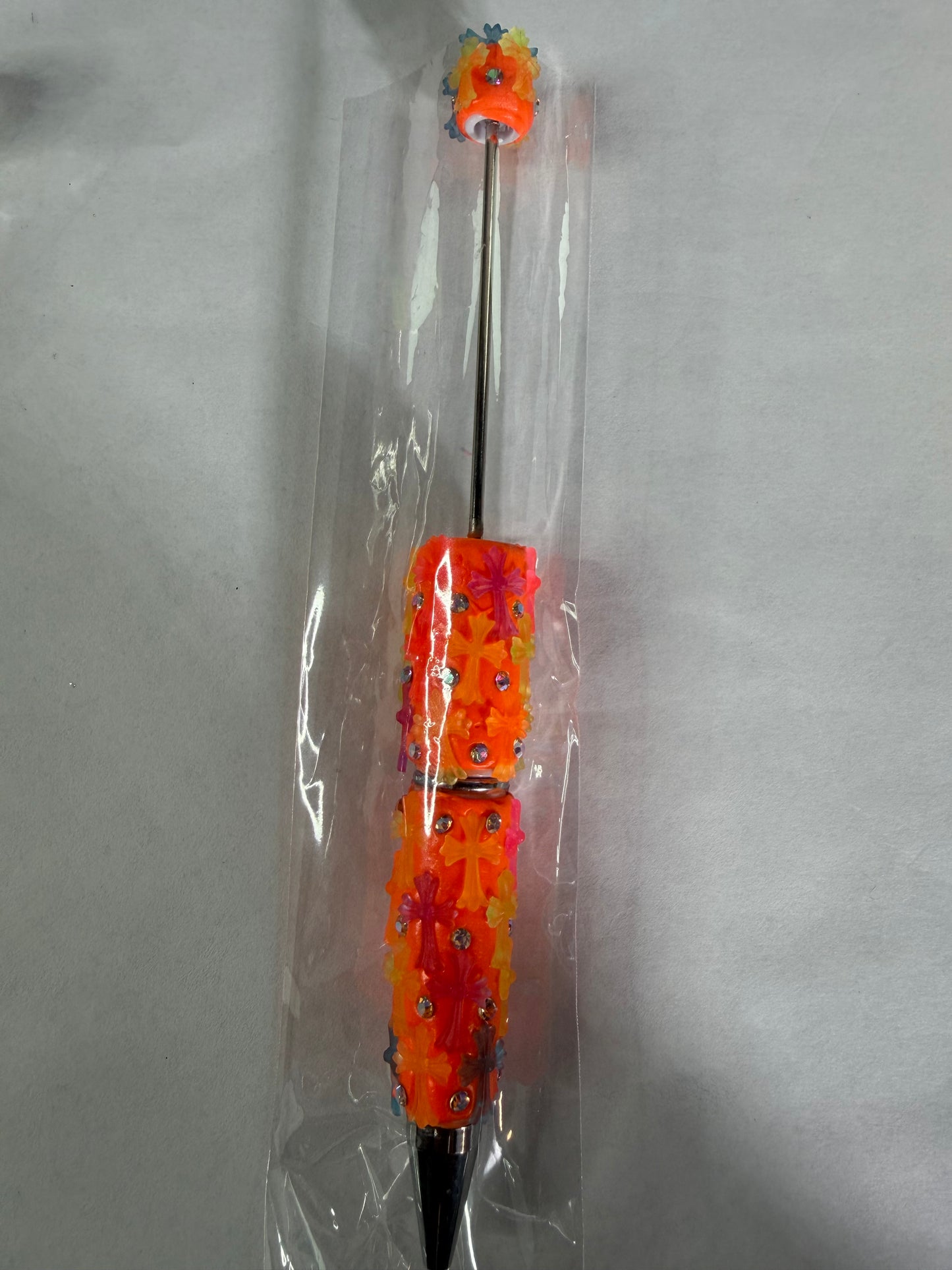 Beadable pen just the one Neon orange crosses