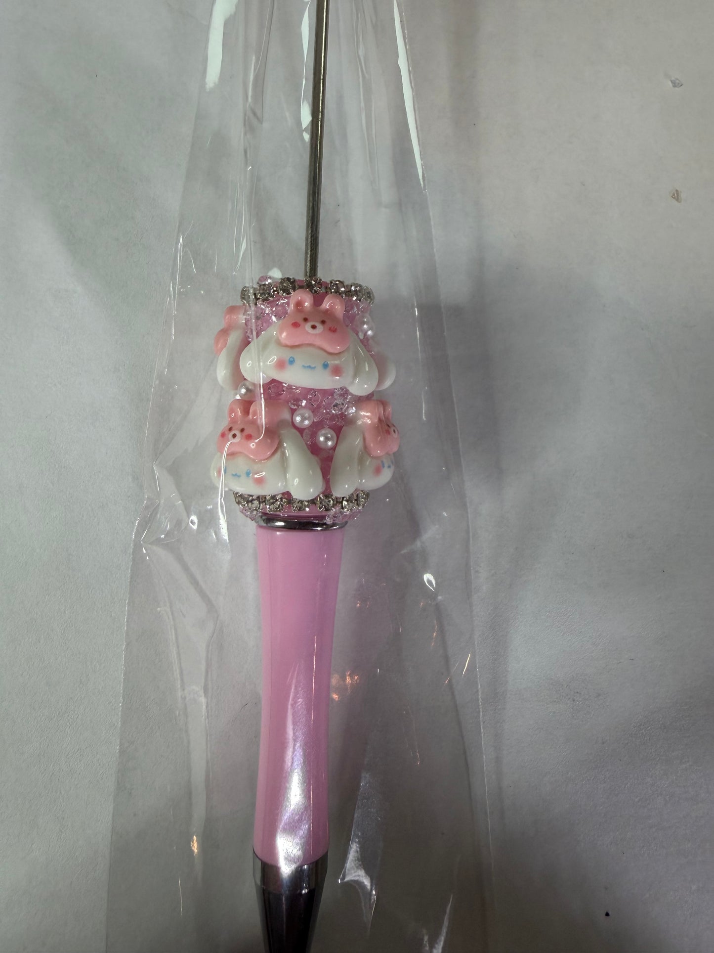 Beadable pen just the pen Half done Cinna with bear on head
