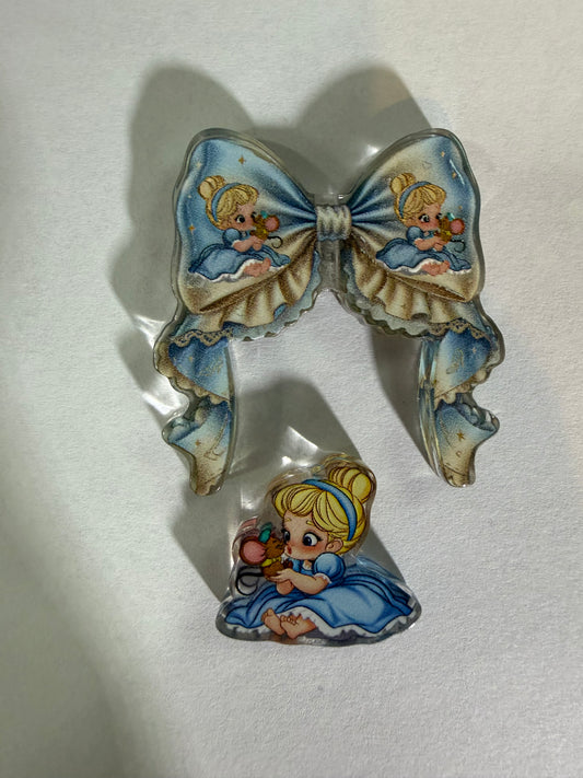 Acrylic focal 2 piece set Bow Cinderella with mouse