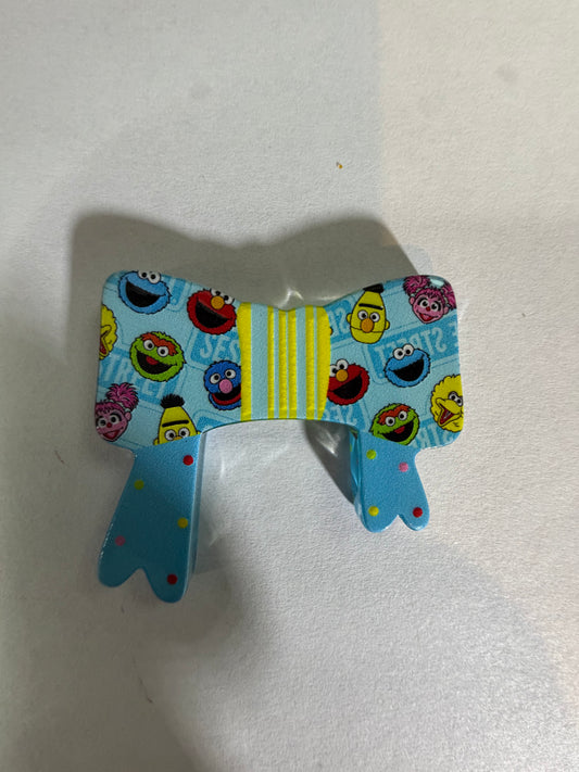 Acrylic focal bow sesame Street
