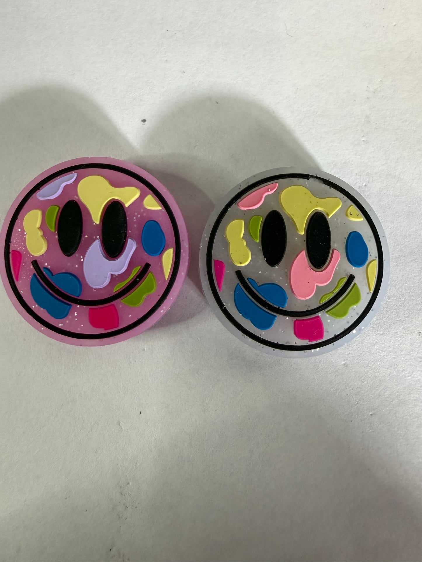 Focal 2d smile face round leopard print mystery