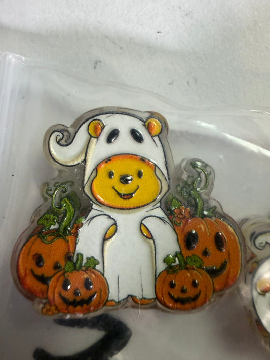 Acrylic focal Halloween Pooh