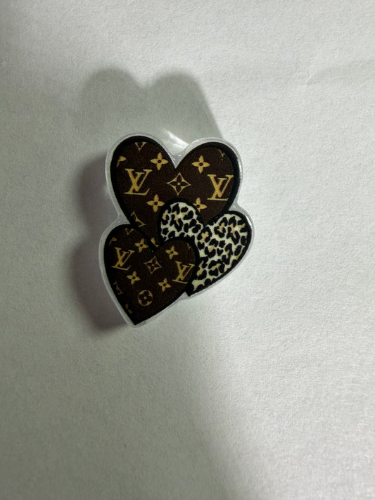 Acrylic focal lv hearts with leopard