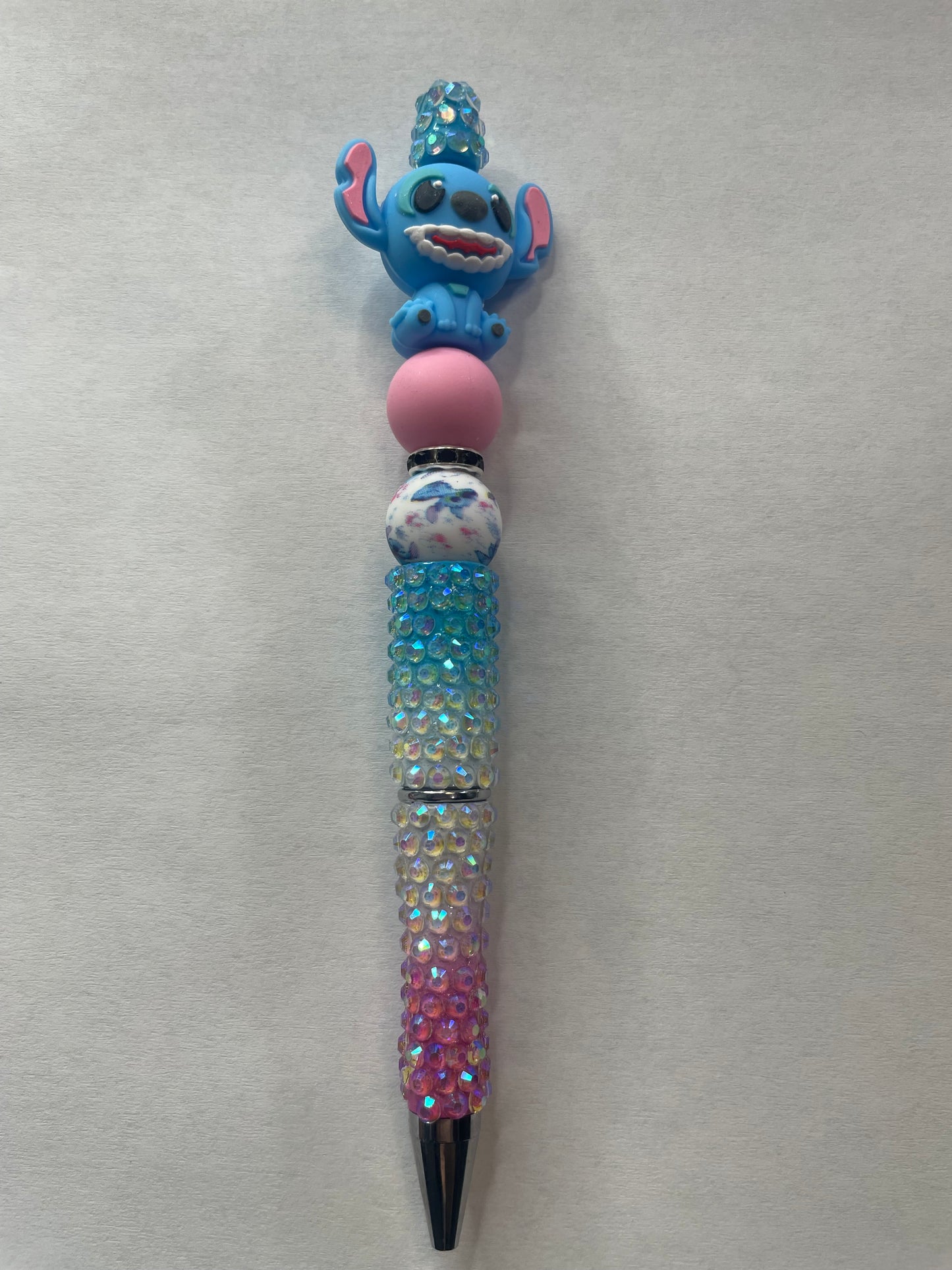 Ready to ship pen stitch