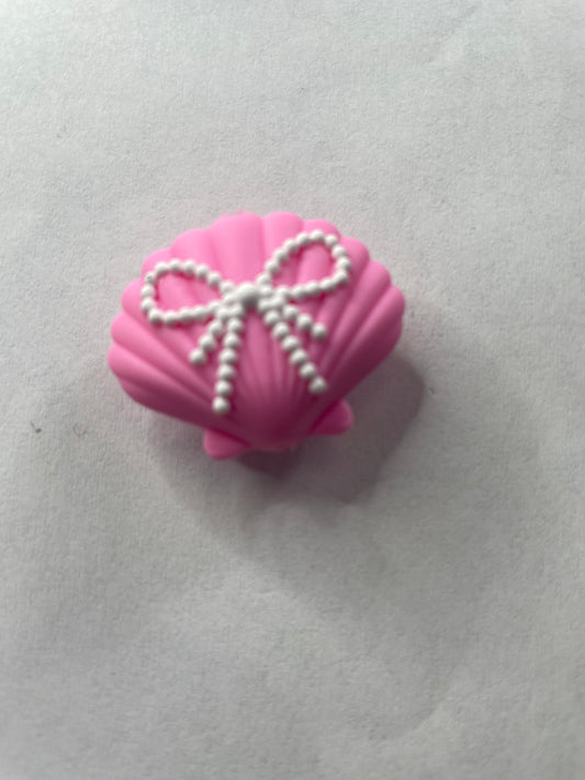 Focal 3d shell with bow