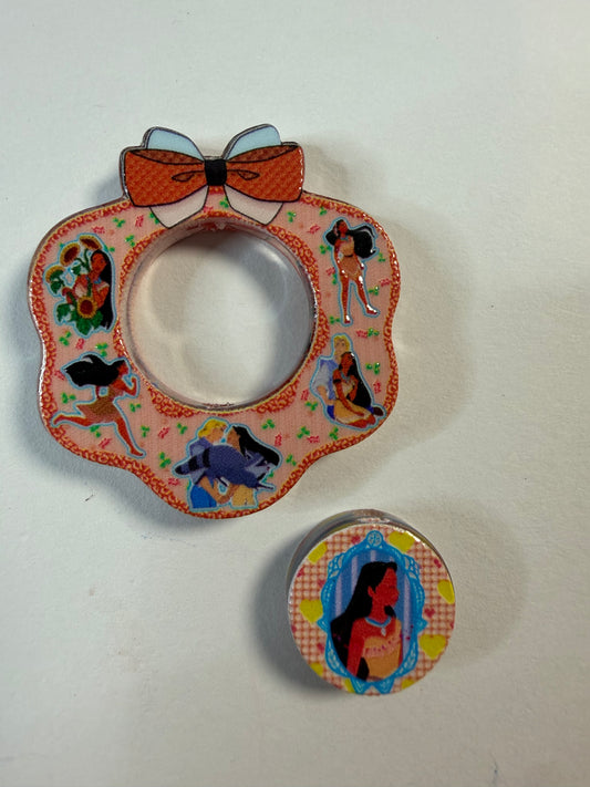 Acrylic focal 2 piece set Wreath Pocahontas