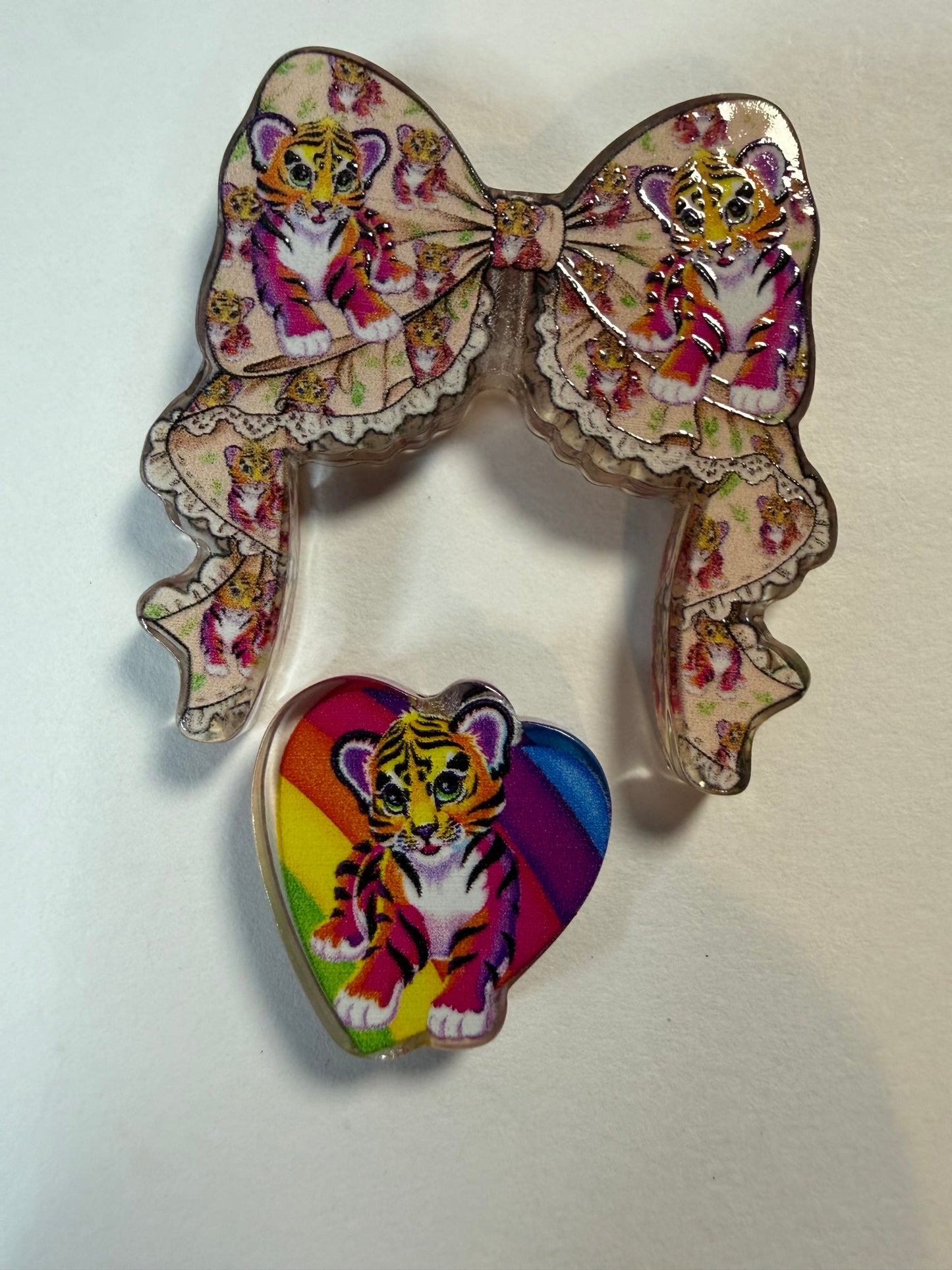 Acrylic focal 2 piece set Bow Lisa Frank tiger