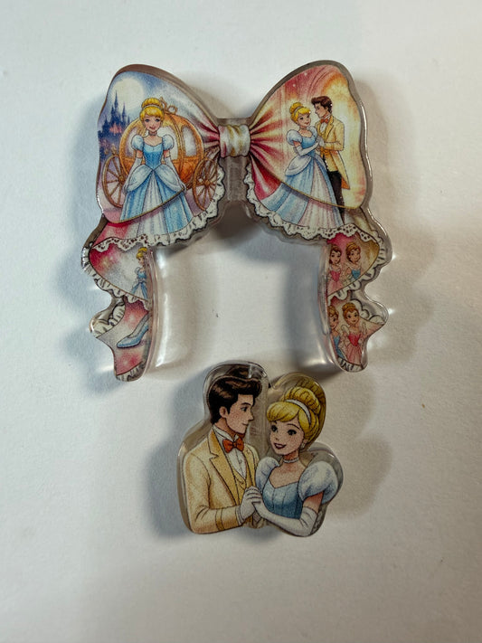Acrylic focal 2 piece set Bow Cinderella with prince