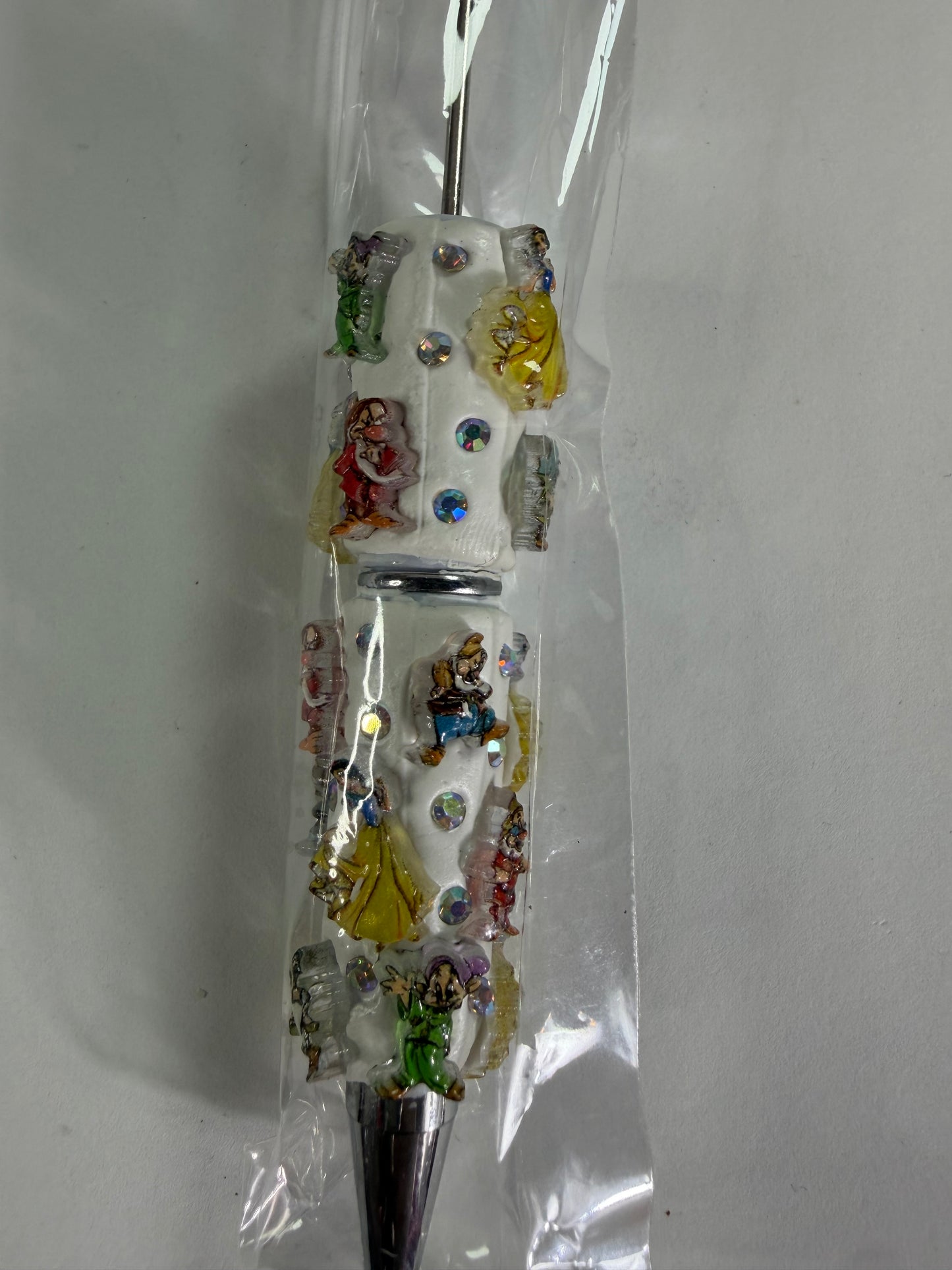 Beadable pen just the pen Snowwhite and 7 dwarf