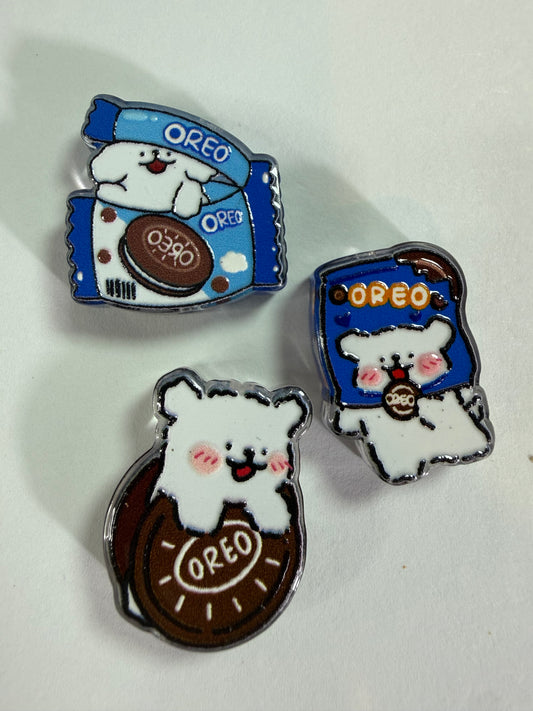 Acrylic focal Oreo bears mystery