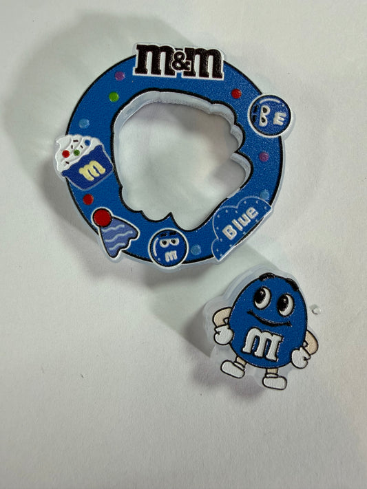 Acrylic focal 2 piece set Wreath blue m&m
