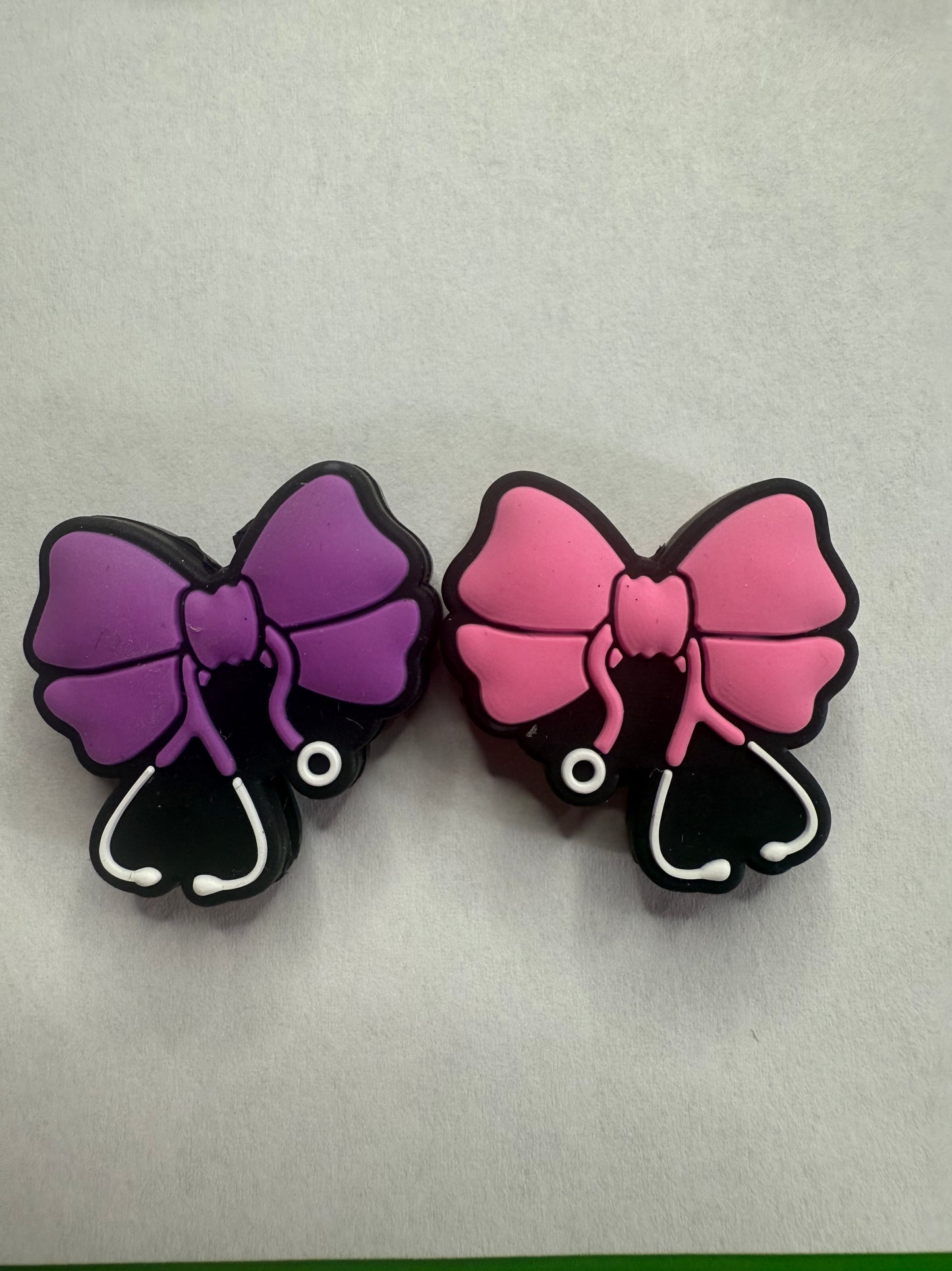 Focal 2d Nurse bow  mystery color