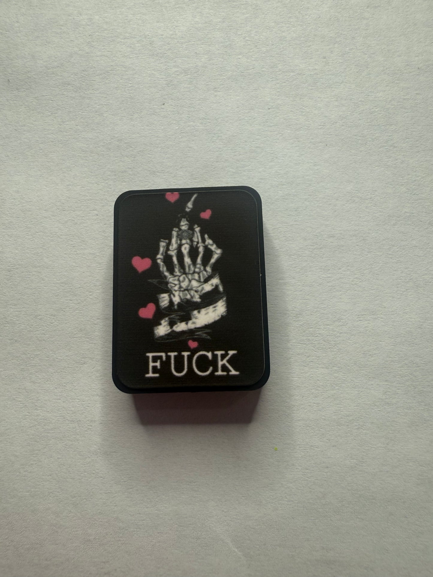 Focals 2d Skull finger fuck
