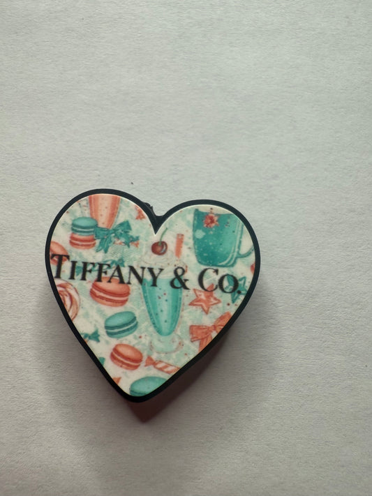 Focal 2d Tiffany and Co. heart with food on it