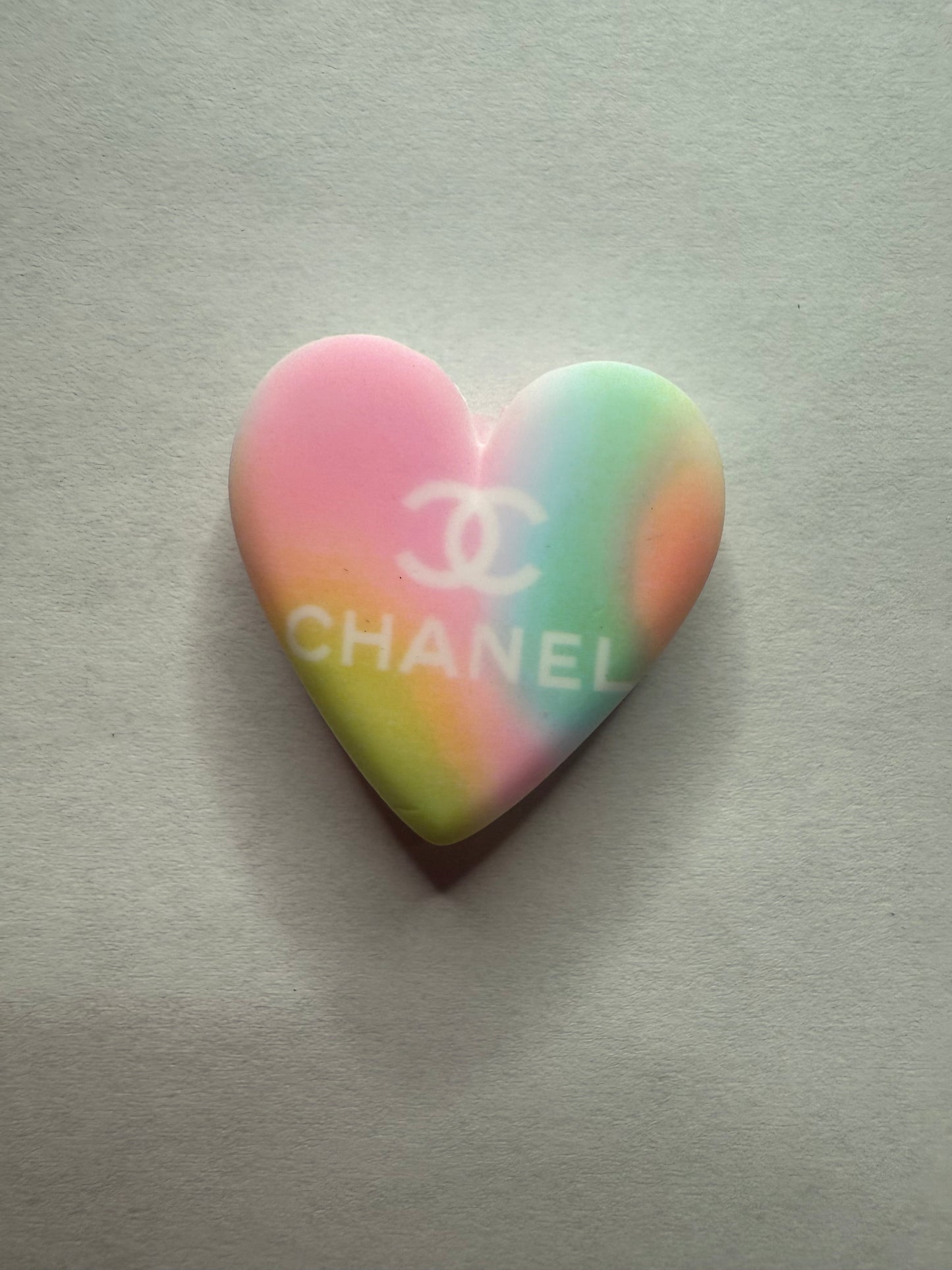 Focal 2d Chanel tie dye heart