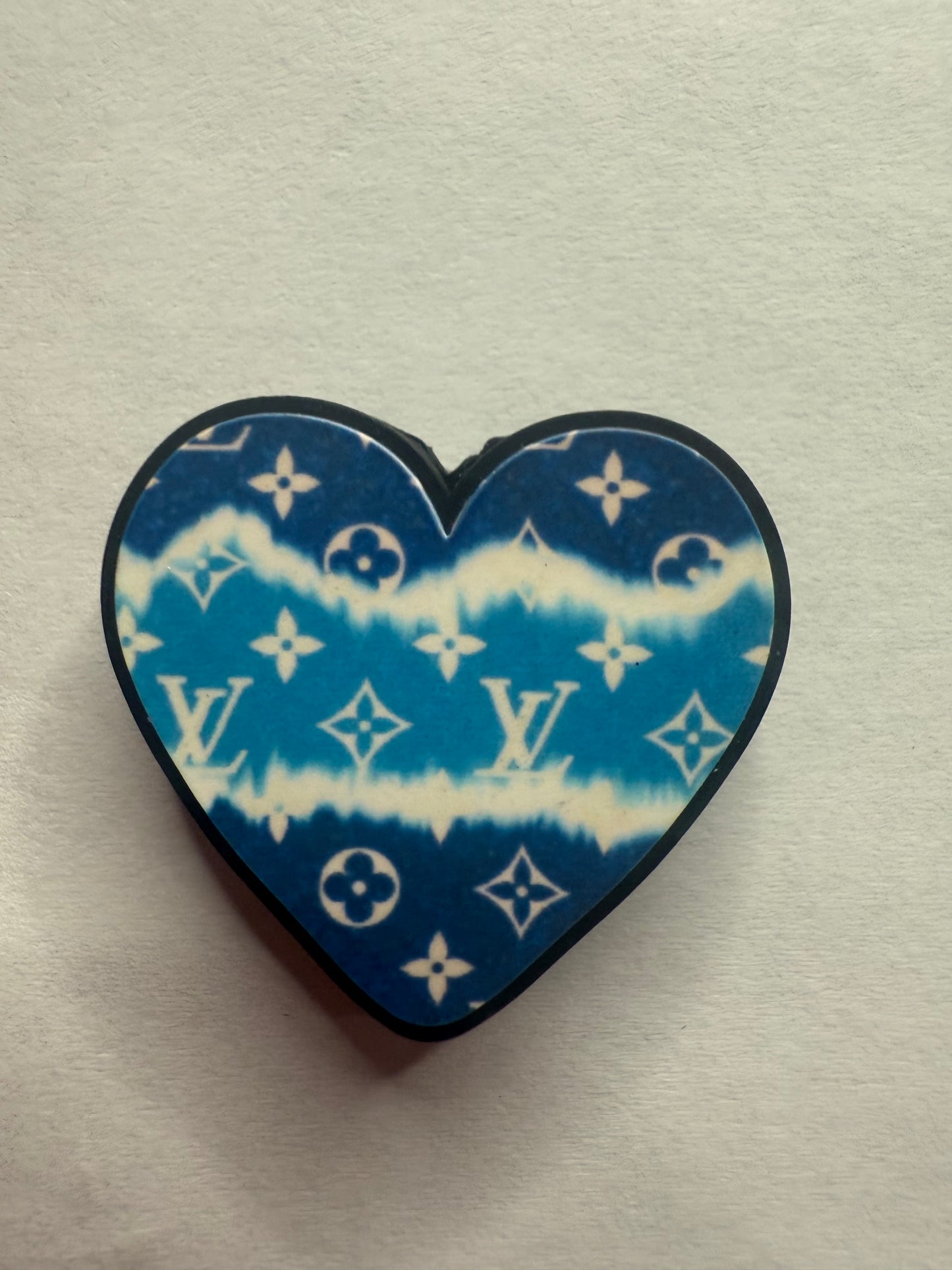 Focal 2d Lv blue heart