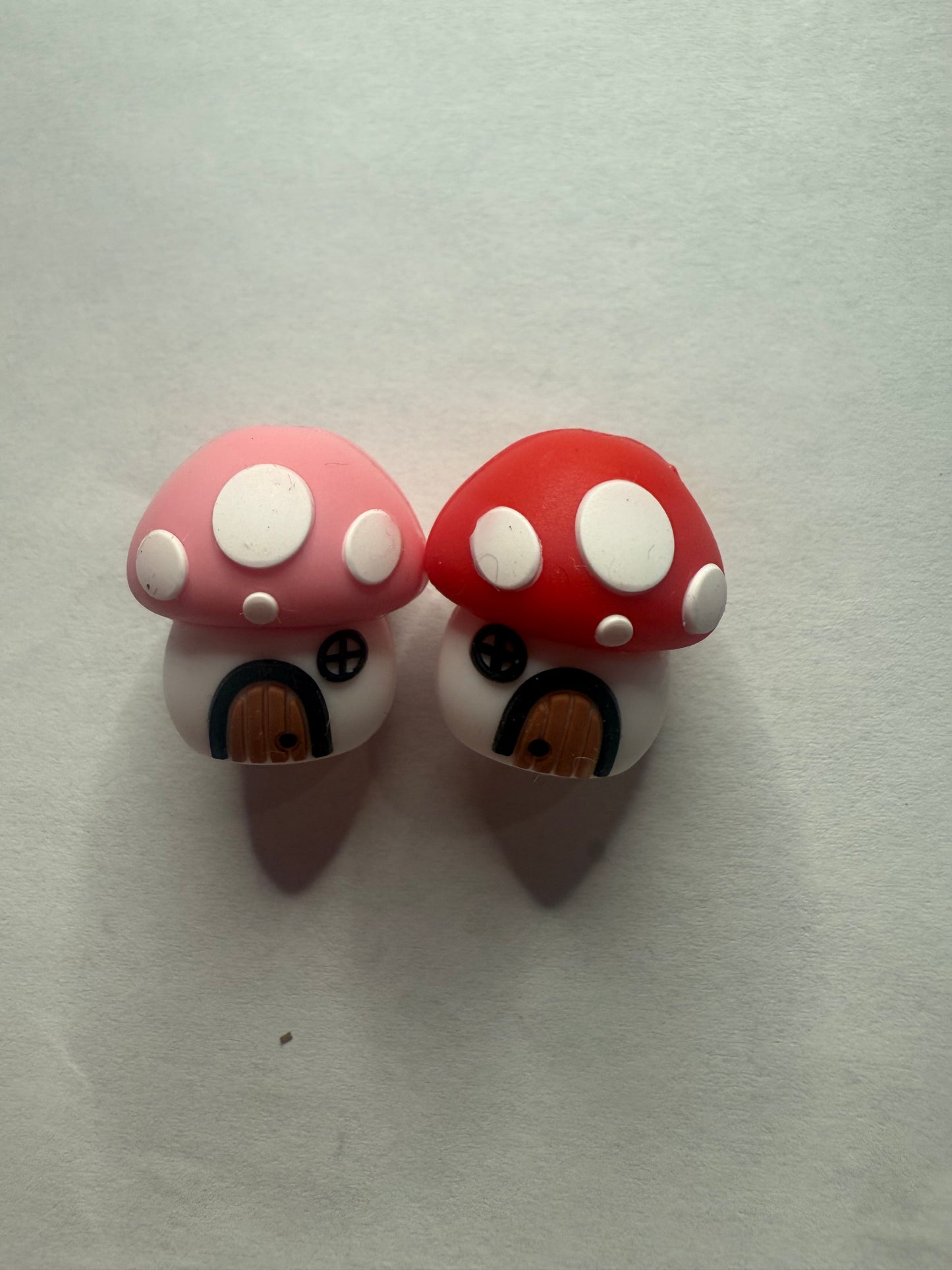 Focal 3d Mushroom house  2 options