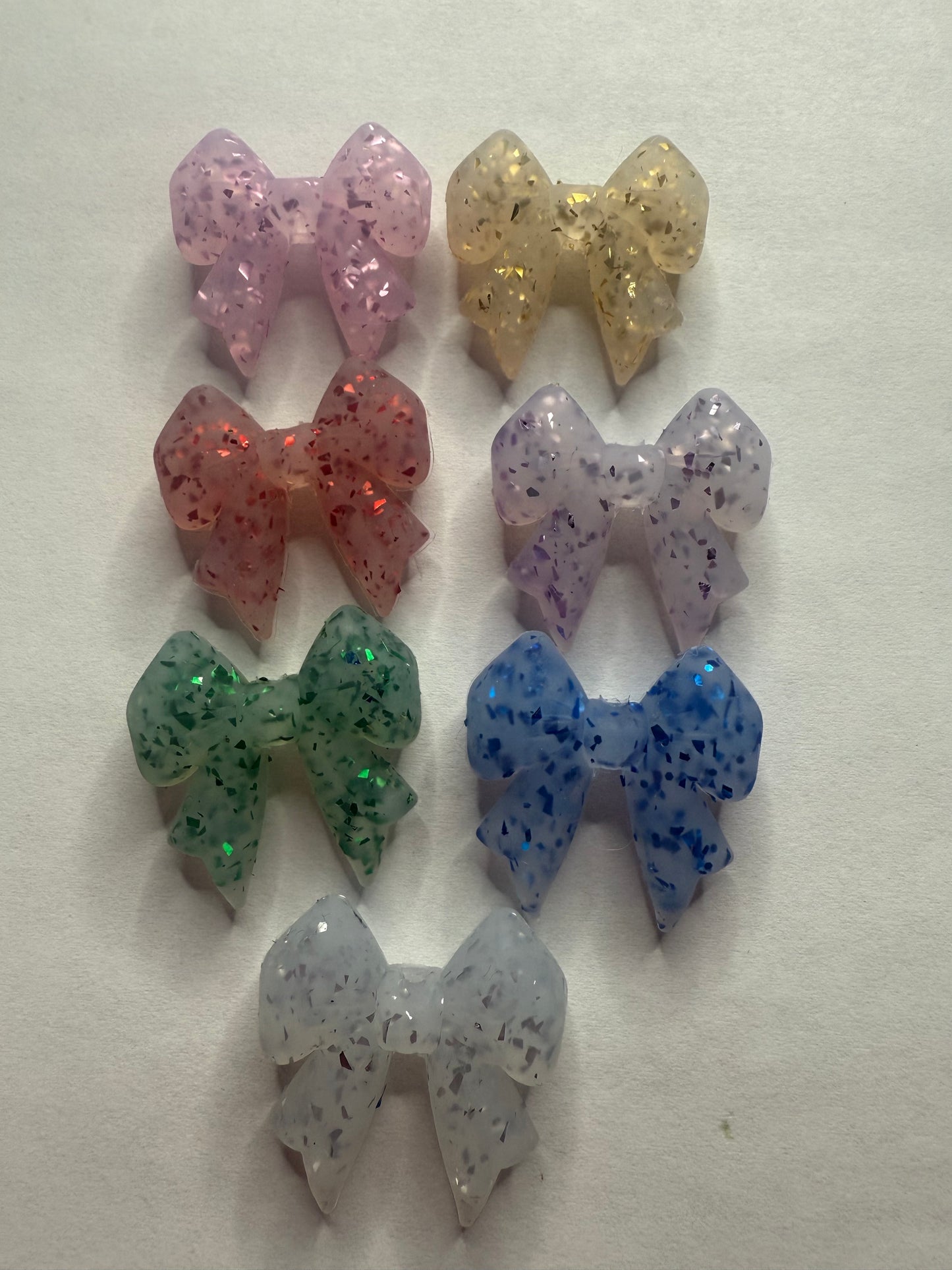 Focal 3d bows with glitter inside mystery color