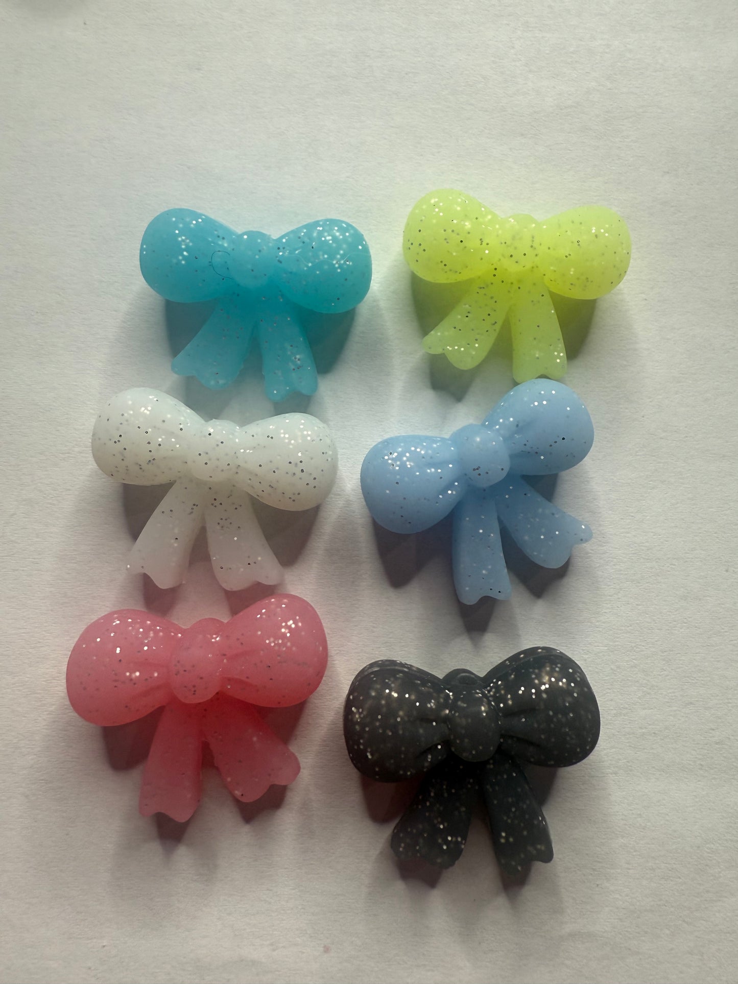 Focal 3d glitter bows mystery color