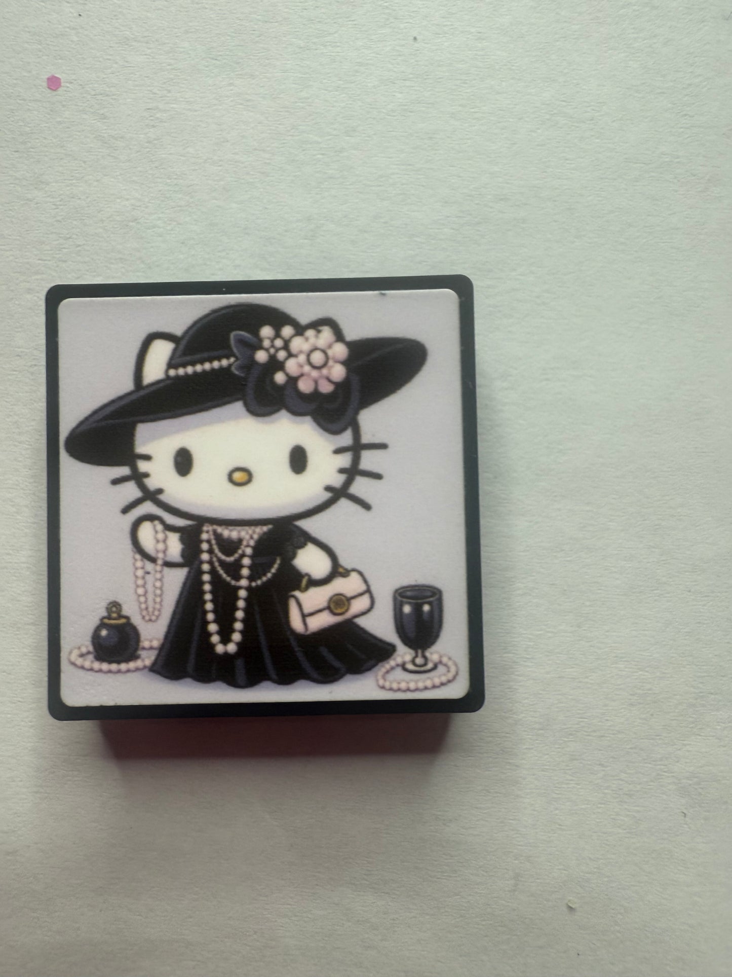 Focals 2d Hello kitty square dressed up