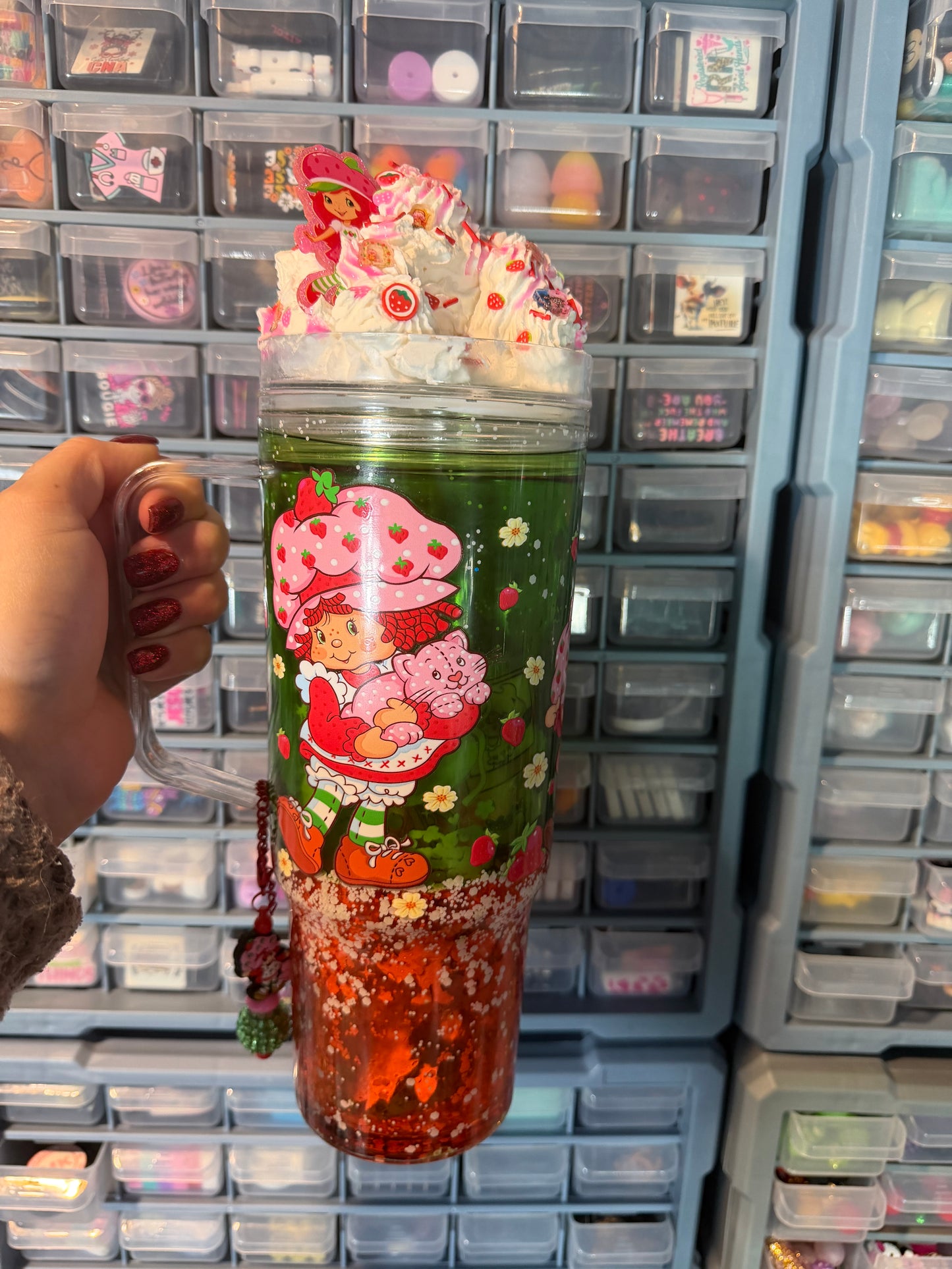 Premade ready to ship 40oz strawberry shortcake with charm