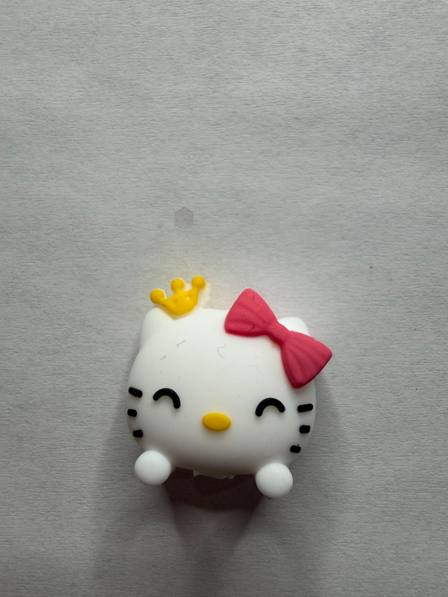 Focal 3d hello kitty head with crown and bow