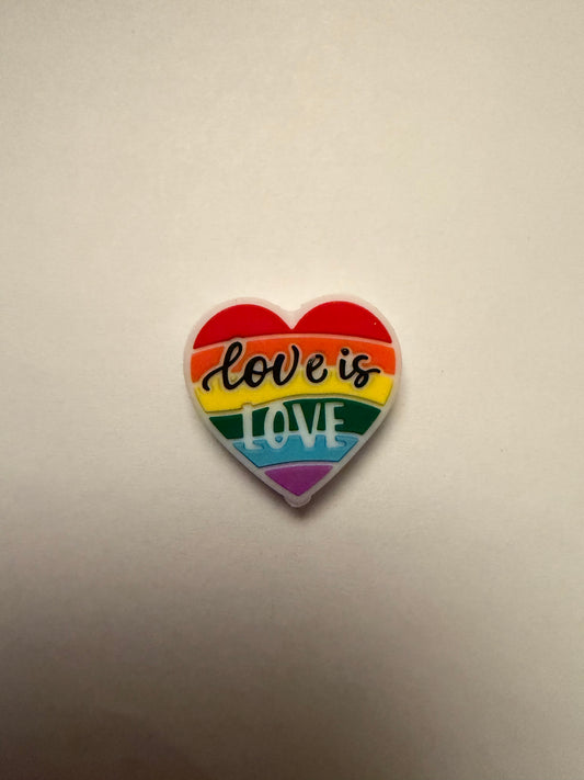 Focal 2d heart love is love