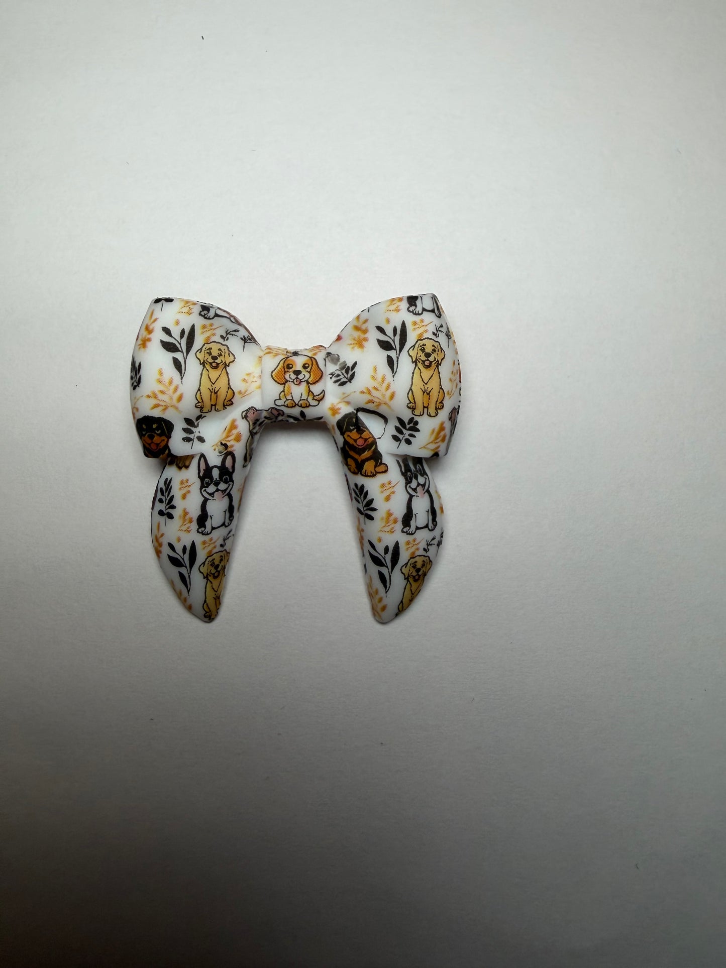 Focal 3d bow dog print