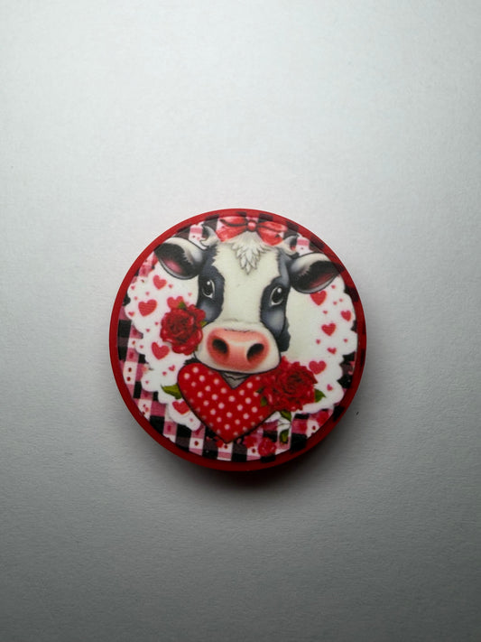 Focal 2d circle cow with hearts and roses glow in dark